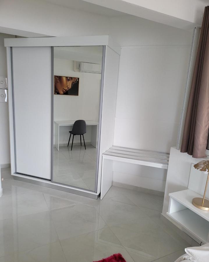 Hello Guyane Daire Cayenne Dış mekan fotoğraf